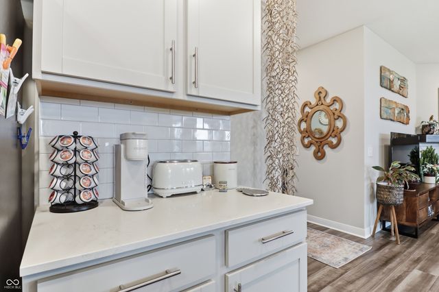 3527 Brunstfield Court, Bargersville, IN 46106