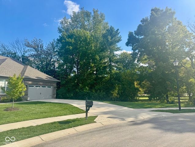 3527 Brunstfield Court, Bargersville, IN 46106