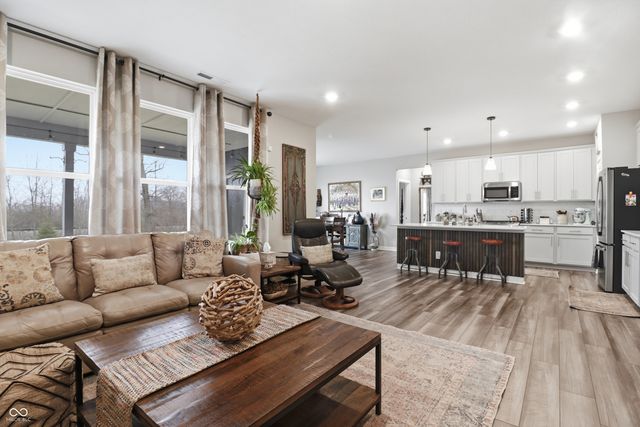 3527 Brunstfield Court, Bargersville, IN 46106