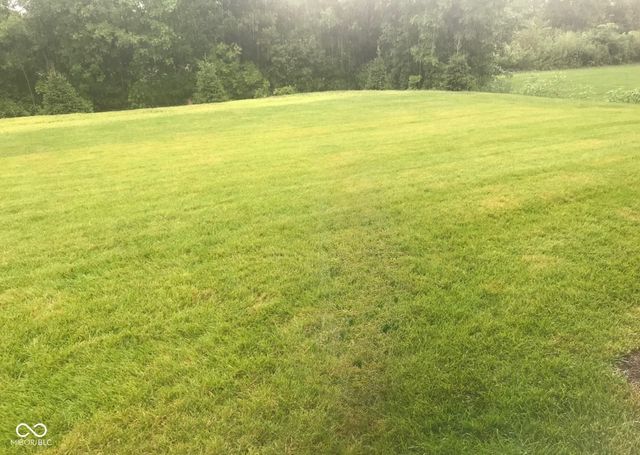 3527 Brunstfield Court, Bargersville, IN 46106