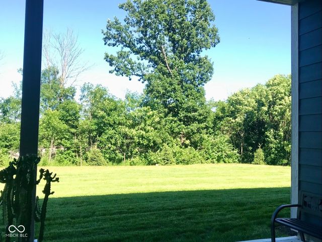 3527 Brunstfield Court, Bargersville, IN 46106