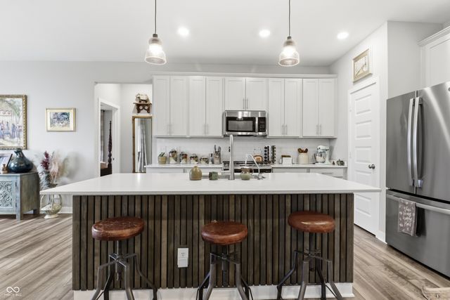 3527 Brunstfield Court, Bargersville, IN 46106