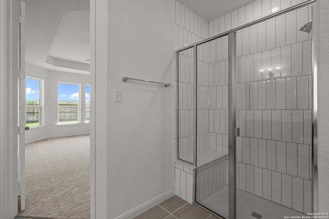 138 Annette Dr, Castroville, TX 78009