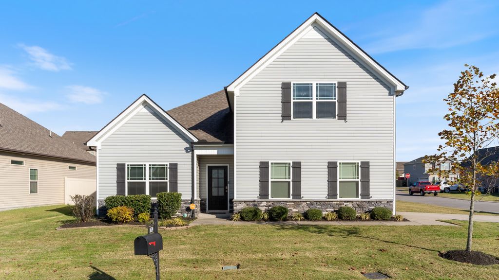 1639 Alysheba Run, Murfreesboro, TN 37128