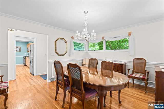226 Mulberry Place, Ridgewood, NJ 07450