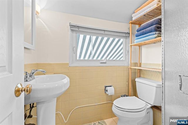 226 Mulberry Place, Ridgewood, NJ 07450