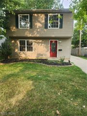 1573 E 337th Street, Eastlake, OH 44095