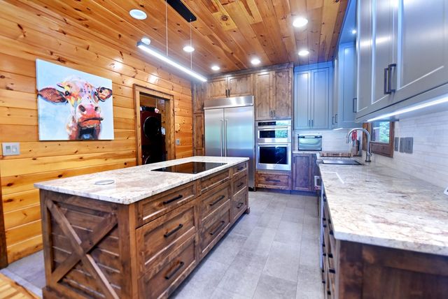 71 High Country Lane, Morganton, GA 30560