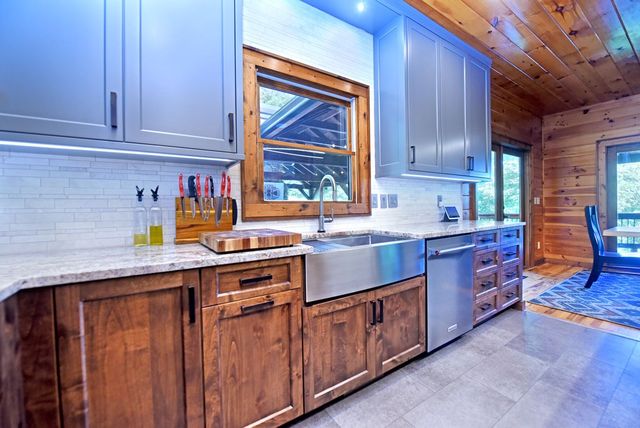 71 High Country Lane, Morganton, GA 30560