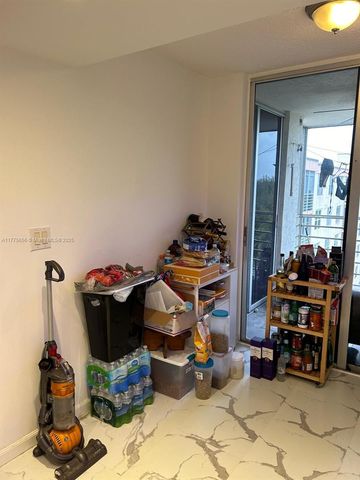 17890 W Dixie Highway 714, North Miami Beach, FL 33160