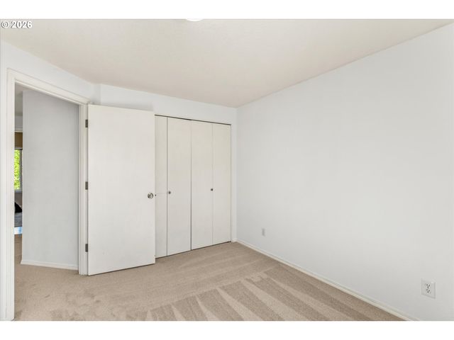 14041 Sw FANNO CREEK Dr, Tigard, OR 97224
