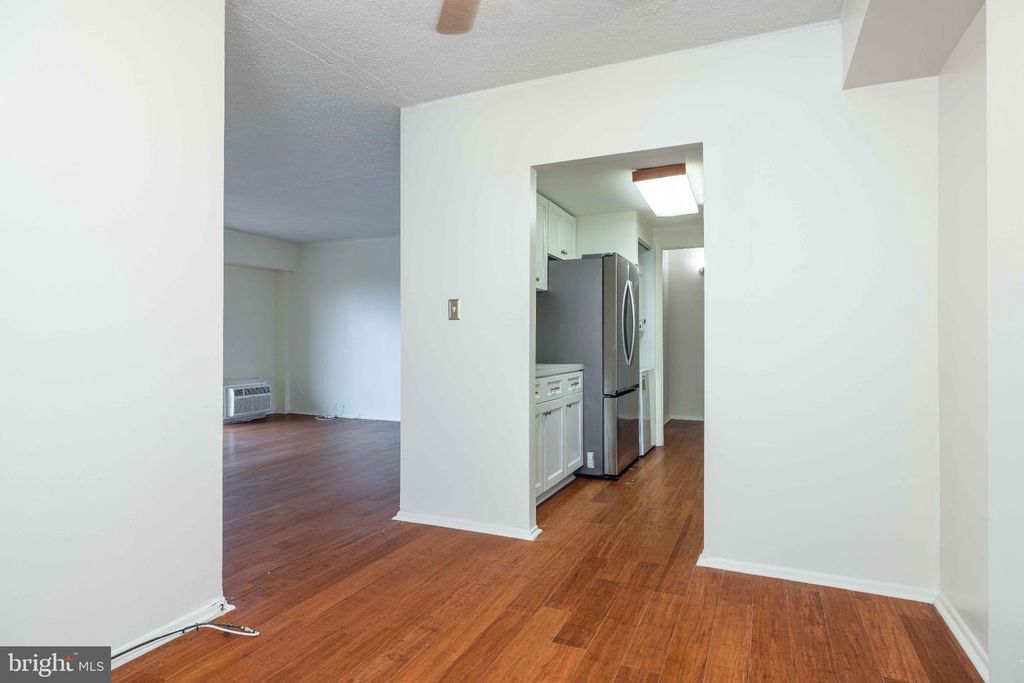 27602 VALLEY RUN DR #602, WILMINGTON, DE 19810 — photo 5