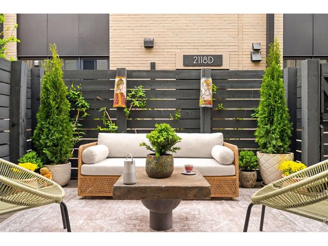 2116 Pearl St C, Boulder, CO 80302