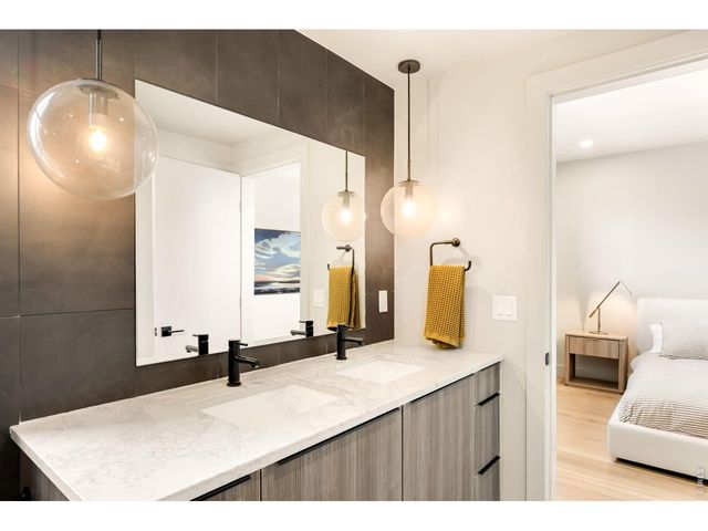 2116 Pearl St C, Boulder, CO 80302