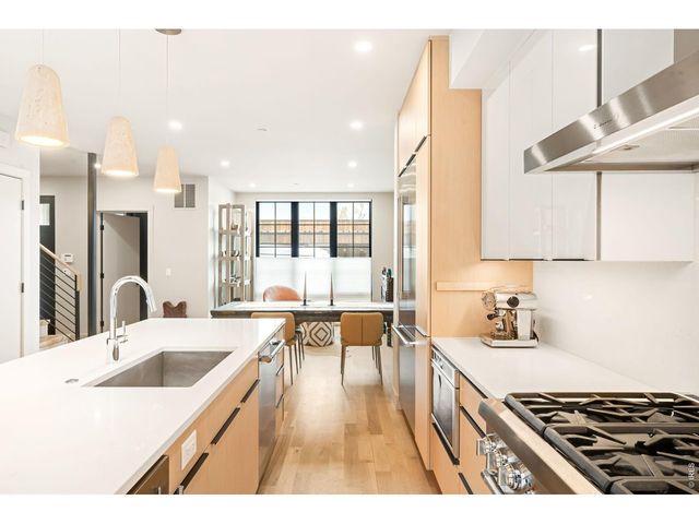 2116 Pearl St C, Boulder, CO 80302