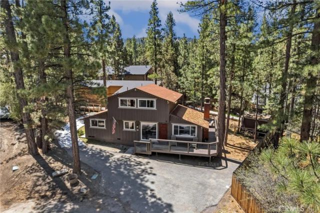 426 Crystal Court, Big Bear Lake, CA 92315