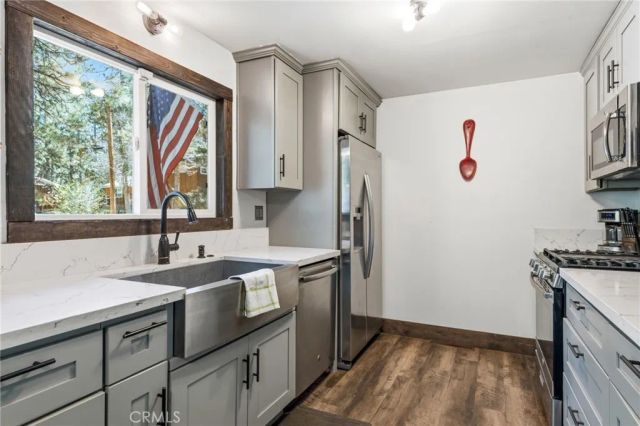 426 Crystal Court, Big Bear Lake, CA 92315