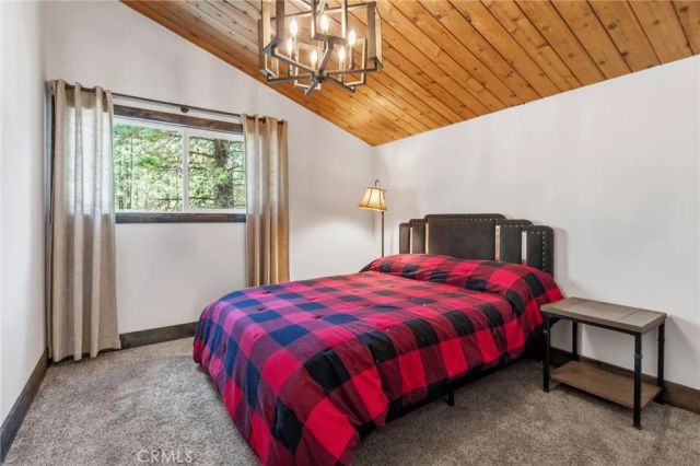 426 Crystal Court, Big Bear Lake, CA 92315
