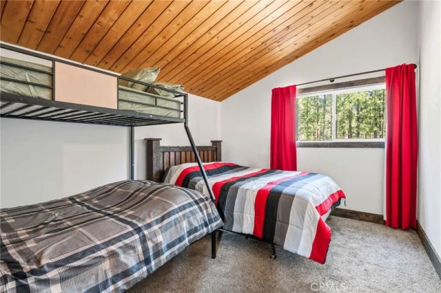 426 Crystal Court, Big Bear Lake, CA 92315