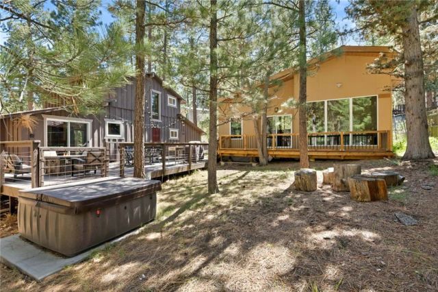 426 Crystal Court, Big Bear Lake, CA 92315