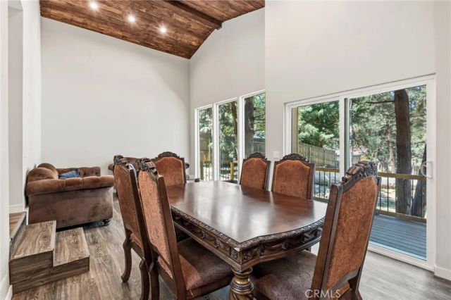 426 Crystal Court, Big Bear Lake, CA 92315