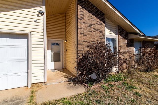 621 NW 117th Street, Oklahoma City, OK 73114