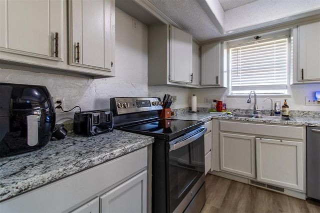 621 NW 117th Street, Oklahoma City, OK 73114