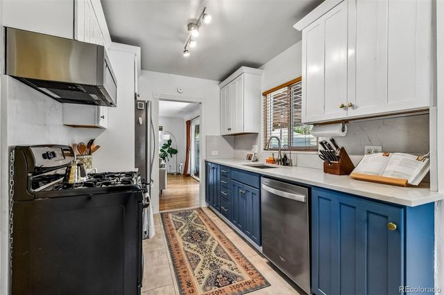 1825 S Adams Street, Denver, CO 80210