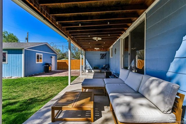 1825 S Adams Street, Denver, CO 80210