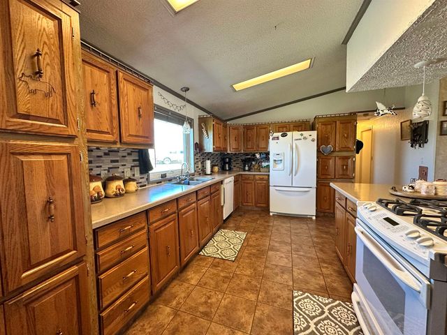 12880 2900 Road, Hotchkiss, CO 81419
