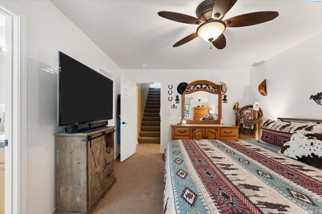 3721 Cherry Ct., West Richland, WA 99353