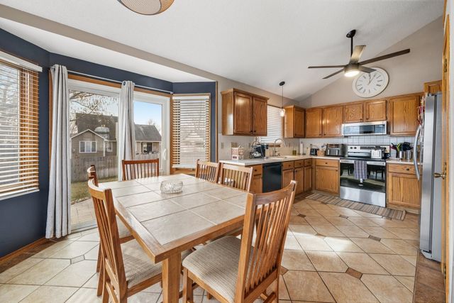 9701 W Greenspoint St, Wichita, KS 67205