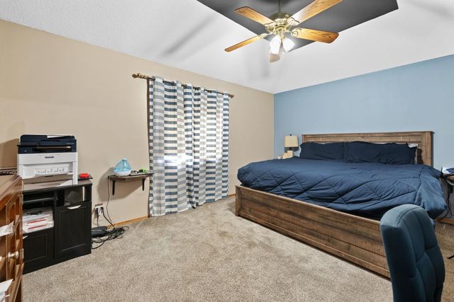 9701 W Greenspoint St, Wichita, KS 67205