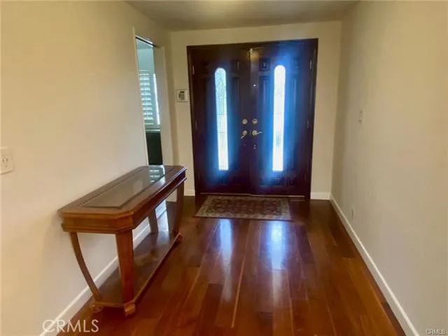 23552 Kivik Street, Woodland Hills, CA 91367