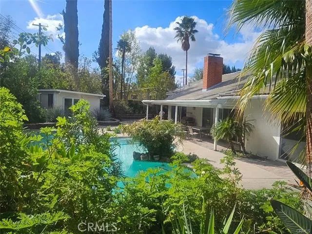 23552 Kivik Street, Woodland Hills, CA 91367