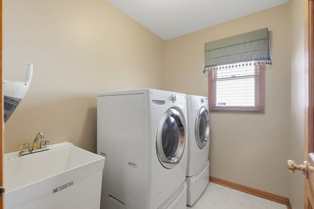 25006 Sandra Lane, Plainfield, IL 60544