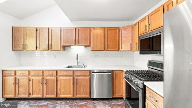 432 COUNTRY CLUB DR, Lansdale, PA 19446