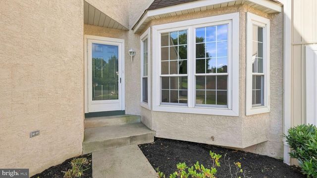 432 COUNTRY CLUB DR, Lansdale, PA 19446