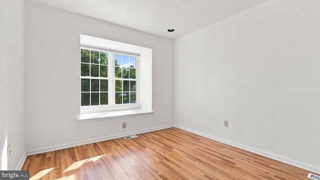 432 COUNTRY CLUB DR, Lansdale, PA 19446