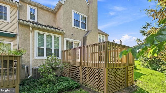 432 COUNTRY CLUB DR, Lansdale, PA 19446
