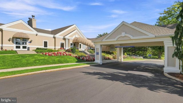 432 COUNTRY CLUB DR, Lansdale, PA 19446