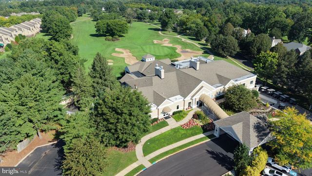 432 COUNTRY CLUB DR, Lansdale, PA 19446