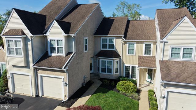 432 COUNTRY CLUB DR, Lansdale, PA 19446