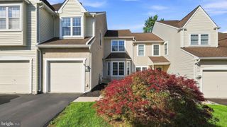 432 COUNTRY CLUB DR, Lansdale, PA 19446