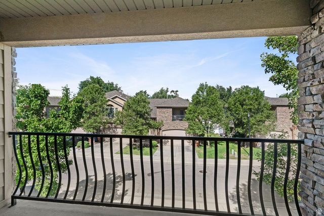 7183 S VILLA PLACE DR, Midvale, UT 84047