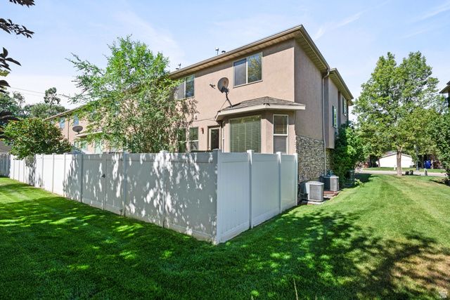 7183 S VILLA PLACE DR, Midvale, UT 84047