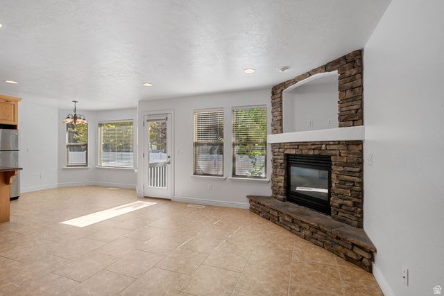 7183 S VILLA PLACE DR, Midvale, UT 84047