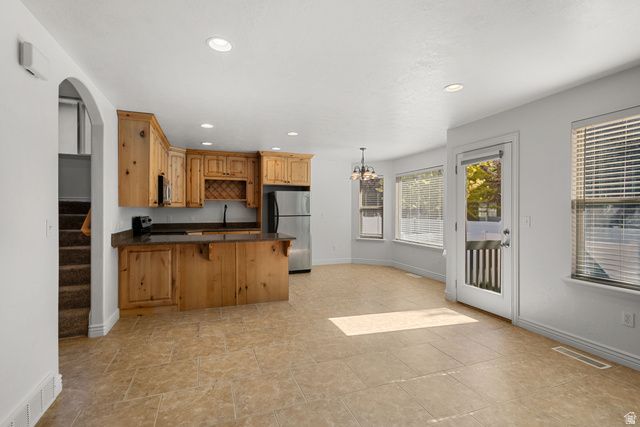7183 S VILLA PLACE DR, Midvale, UT 84047