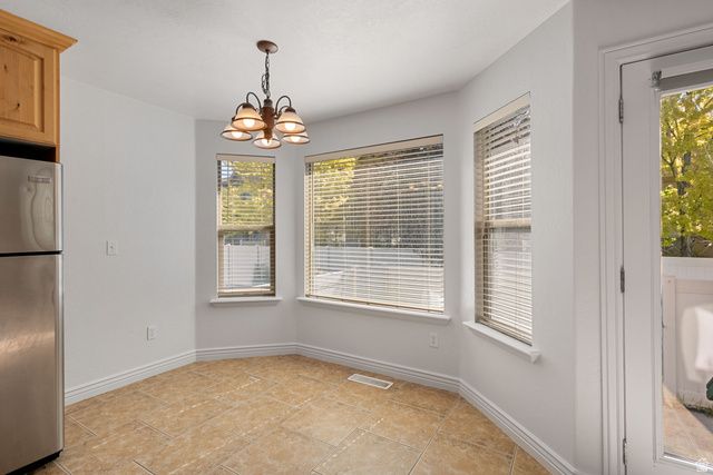 7183 S VILLA PLACE DR, Midvale, UT 84047