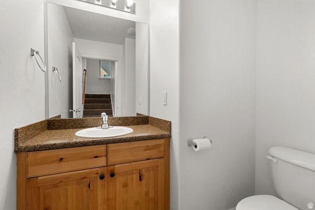 7183 S VILLA PLACE DR, Midvale, UT 84047
